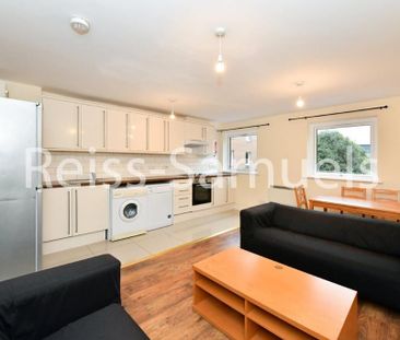 5 bedroom terraced house to rent - Photo 2