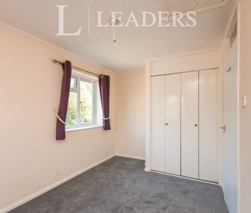 1 bedroom house to rent Stonefield Way, Burgess Hill, West Sussex, ... - Photo 4