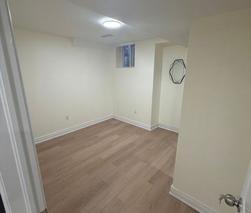 For Lease - 245 Montgomery Avenue, Whitby, Ontario - Photo 6