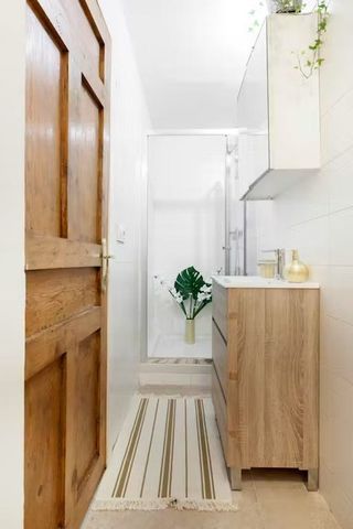 Calle de Ave María, Madrid, Community of Madrid 28012 - Foto 4