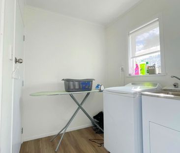 Two Bedrooms plus study in a Prime Location - Photo 2