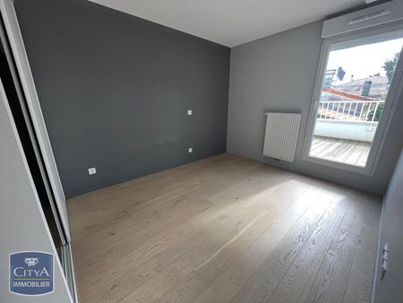 Location Appartement 2 pièces 46m² ST MEDARD EN JALLES 33160 - Photo 5