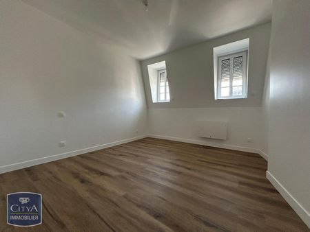 Location Appartement 3 pièces 91m² CAMBRAI 59400 - Photo 3