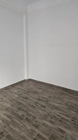 Studio/Γκαρσονιέρα για ενοικίαση Κέντρο (Χαριλάου) - Photo 2