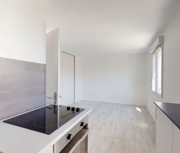 Location appartement 1 pièce, 25.06m², Créteil - Photo 3