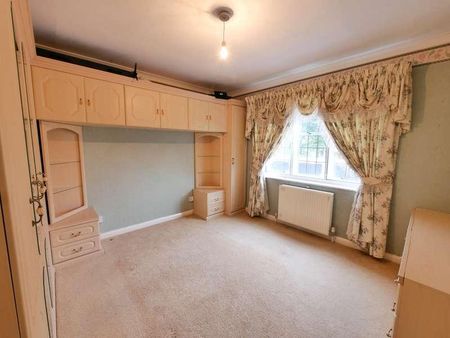 Shepherds Way, Cirencester, GL7 - Photo 4