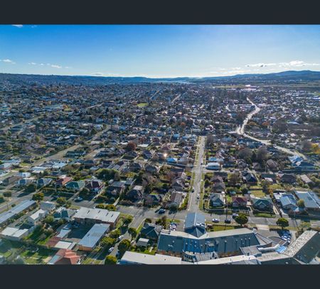 2/21-23 Amy Rd, Newstead, Tas 7250 - Photo 4