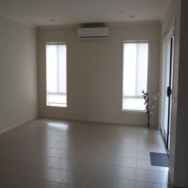 40B The Avenue, Caroline Springs - Photo 1