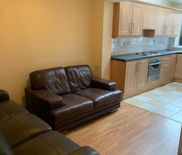 24 Harleston Street, Belfast, BT9 5FS - Photo 1