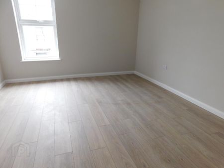 Apt 5 13a Dublin Road, Omagh, BT78 1ES - Photo 2