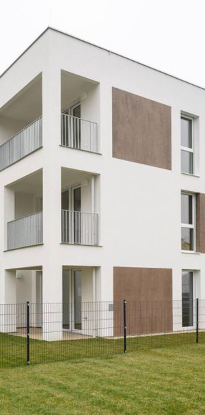 2620 Neunkirchen, Schillergasse 4, Stg. 6+7 (Baurecht) - Photo 2