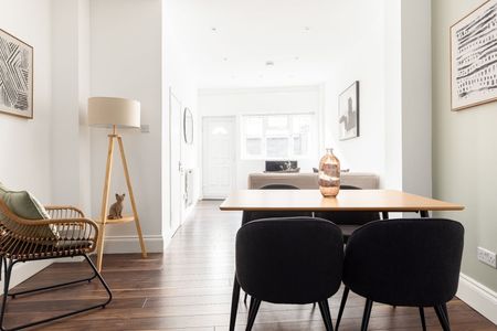 1 Bed Flat, Friary Road, SE15 - Photo 4