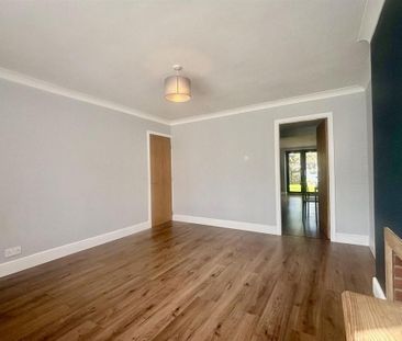 3 bedroom semi-detached house to rent - Photo 4