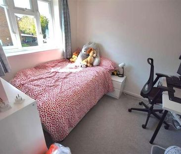 Raphael Drive, Chelmsford, CM1 - Photo 1
