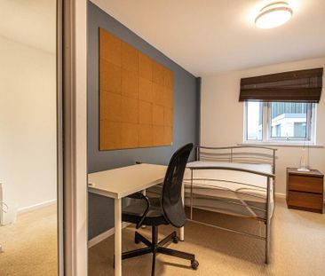 2 bedroom apartment to rent - Photo 4