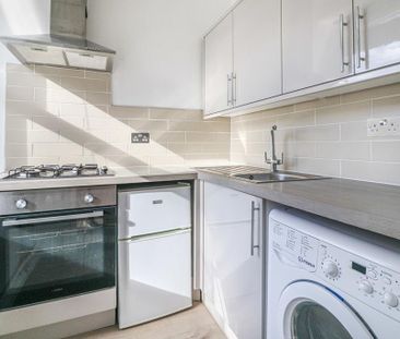 1 bedroom flat to rent - Photo 6