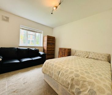Room in a Shared Flat, Empire Way, HA9 - Photo 3