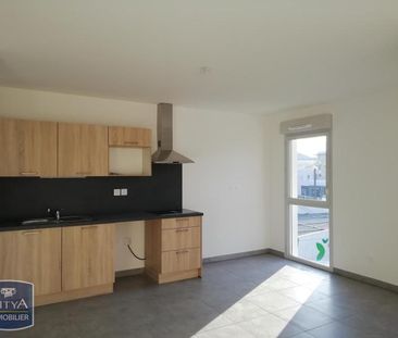 Location Appartement 3 pièces 67m² AVRILLE 49240 - Photo 4