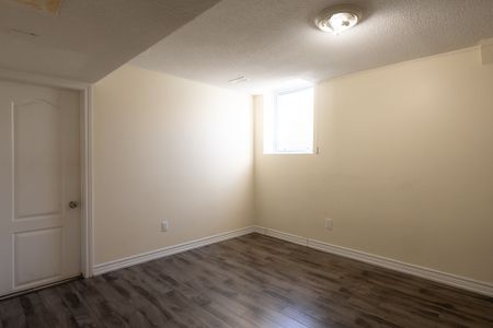 For Lease - 36 Rattlesnake Road, Brampton, Ontario - Photo 5