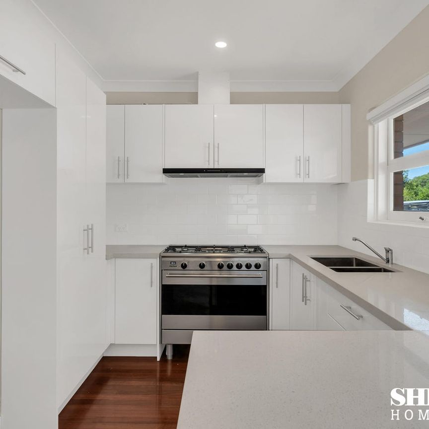 Perfect family home in MOSMAN PARK! - Photo 1