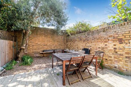 4 bedroom house to rent - Photo 3