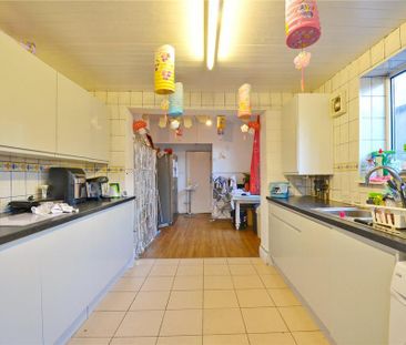 6 bedroom semi-detached house to rent - Photo 6