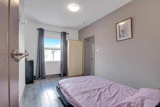 5 bedroom terraced house to rent - Photo 1