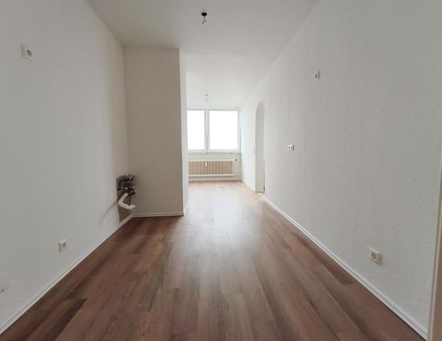 MZ-Lerchenberg, sofort verfügbare 3,5 Zimmer Wohnung - Foto 1