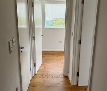 Regent House, Basildon - Photo 3