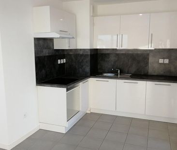 Louer appartement 2 pièces de 43 m² - Photo 2