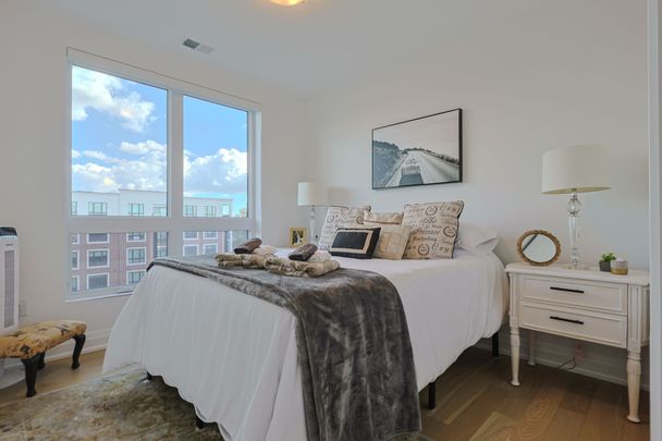 For Lease - 1975 Fountain Grass Drive Unit# 402, London South, Ontario - Photo 1