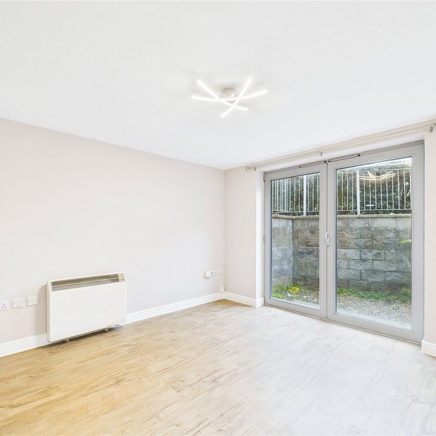 Kelvin Gate, Bracknell Kelvin Gate, Bracknell - Photo 2