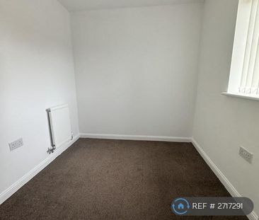 3 bedroom terraced house to rent - Photo 6