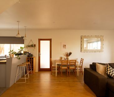 14/58 Aitken Street, Williamstown VIC 3016 - Townhouse For Rent | D... - Photo 4