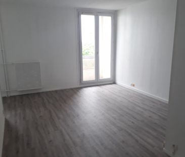 Location Appartement 1 pièce 30m² GRADIGNAN 33170 - Photo 1