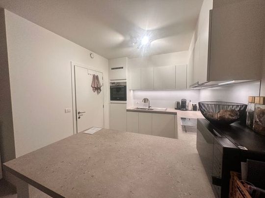 Appartement te huur - Foto 1