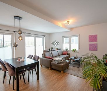 6679 -Attraktive 3-Zimmer-Wohnung mit Balkon und Aufzug im Stadtnor... - Photo 2