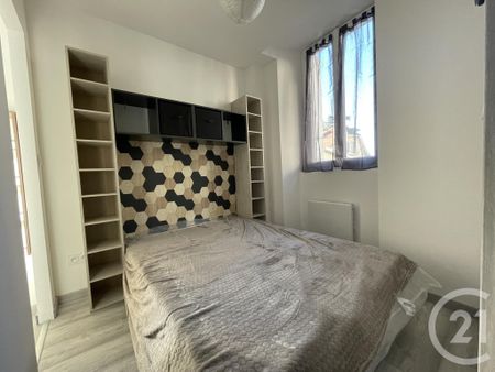 Location Appartement 1 pièce 17m² ORTHEZ 64300 - Photo 2