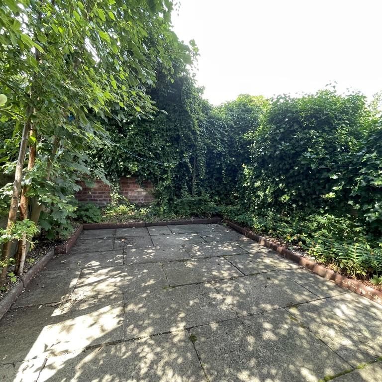 2 bedroom semi-detached house to rent - Photo 1