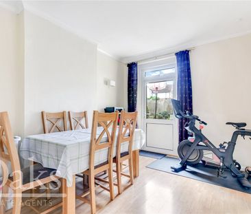 Lebanon Road, East Croydon, Surrey - Photo 3