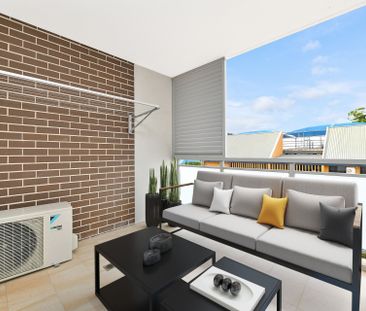 Large Two Bedroom Apartment - Photo 5