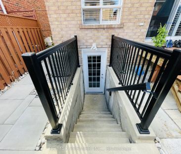 1209 Prestonwood Crescent #Lower - Photo 4