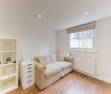 3 bedroom flat to rent - Photo 2