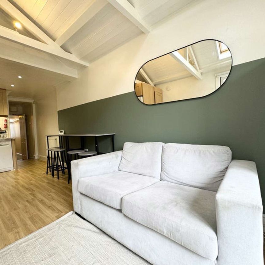 A Lovely House share in Hampshire - Photo 1