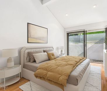 North Facing Spacious and Quiet in the Centre of Double Bay - Photo 4