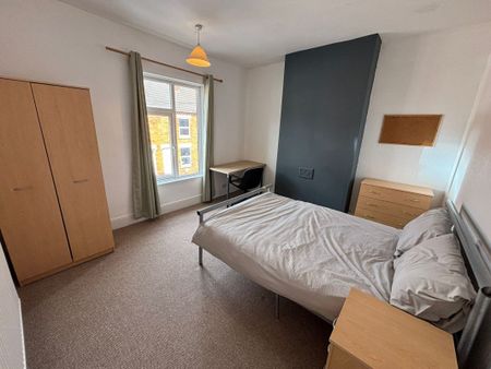 33 Paget Street - New kitchen Loughborough - Photo 3