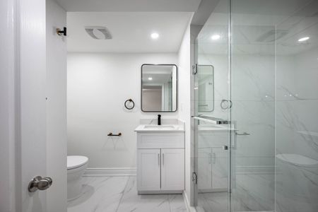 For Lease - 321 Howard Crescent, Orangeville, Ontario - Photo 2