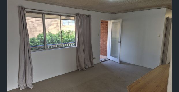 Cosy 2 Bedroom Unit available for rent - Photo 1