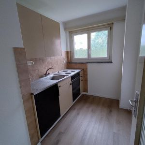 Cozy 2-room apartment in the center - Photo 2