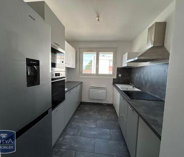 Location Appartement 4 pièces 59m² DIEPPE 76370 - Photo 3